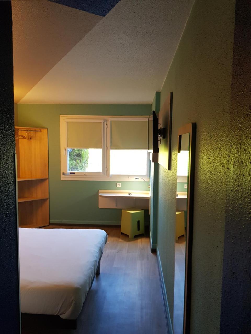 Ibis Budget Saint Christol Les Ales Exterior foto